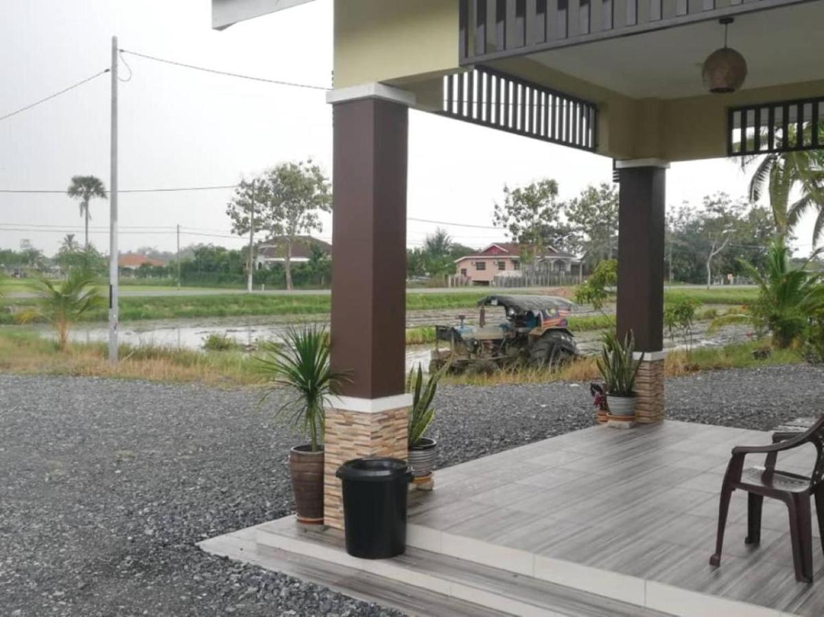 Damai D Homestay Kangar Bagian luar foto